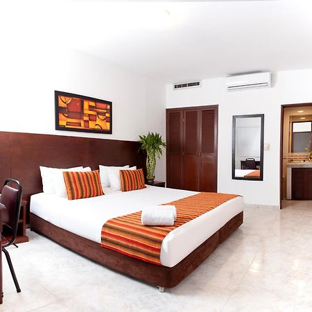 Tama Hotel Granada Real Cali Εξωτερικό φωτογραφία