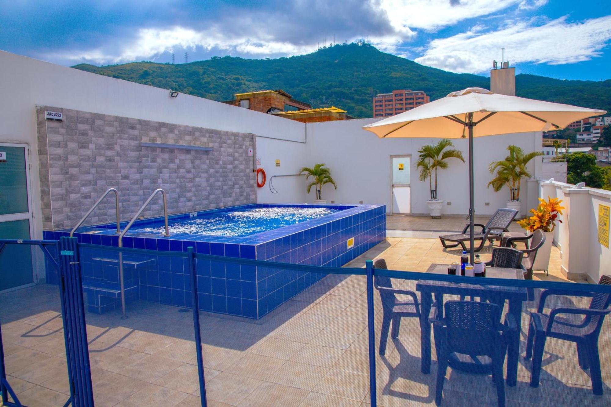 Tama Hotel Granada Real Cali Εξωτερικό φωτογραφία