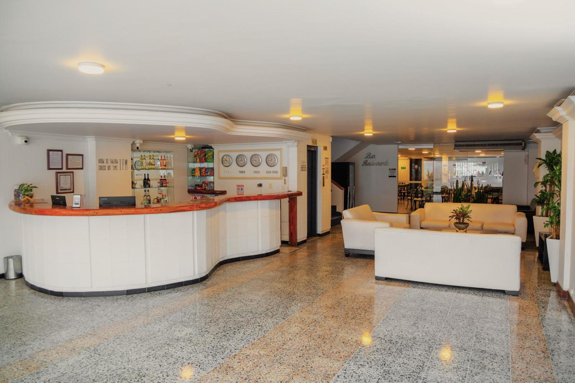 Tama Hotel Granada Real Cali Εξωτερικό φωτογραφία