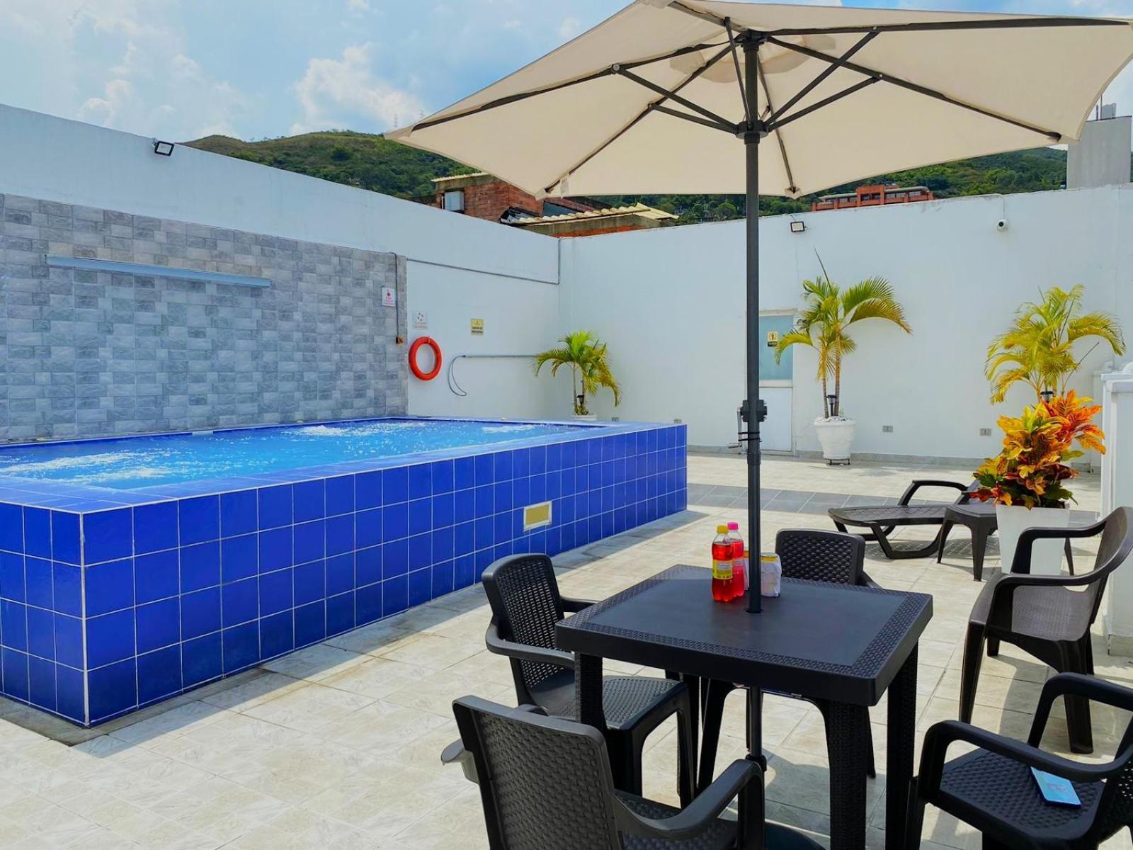 Tama Hotel Granada Real Cali Εξωτερικό φωτογραφία