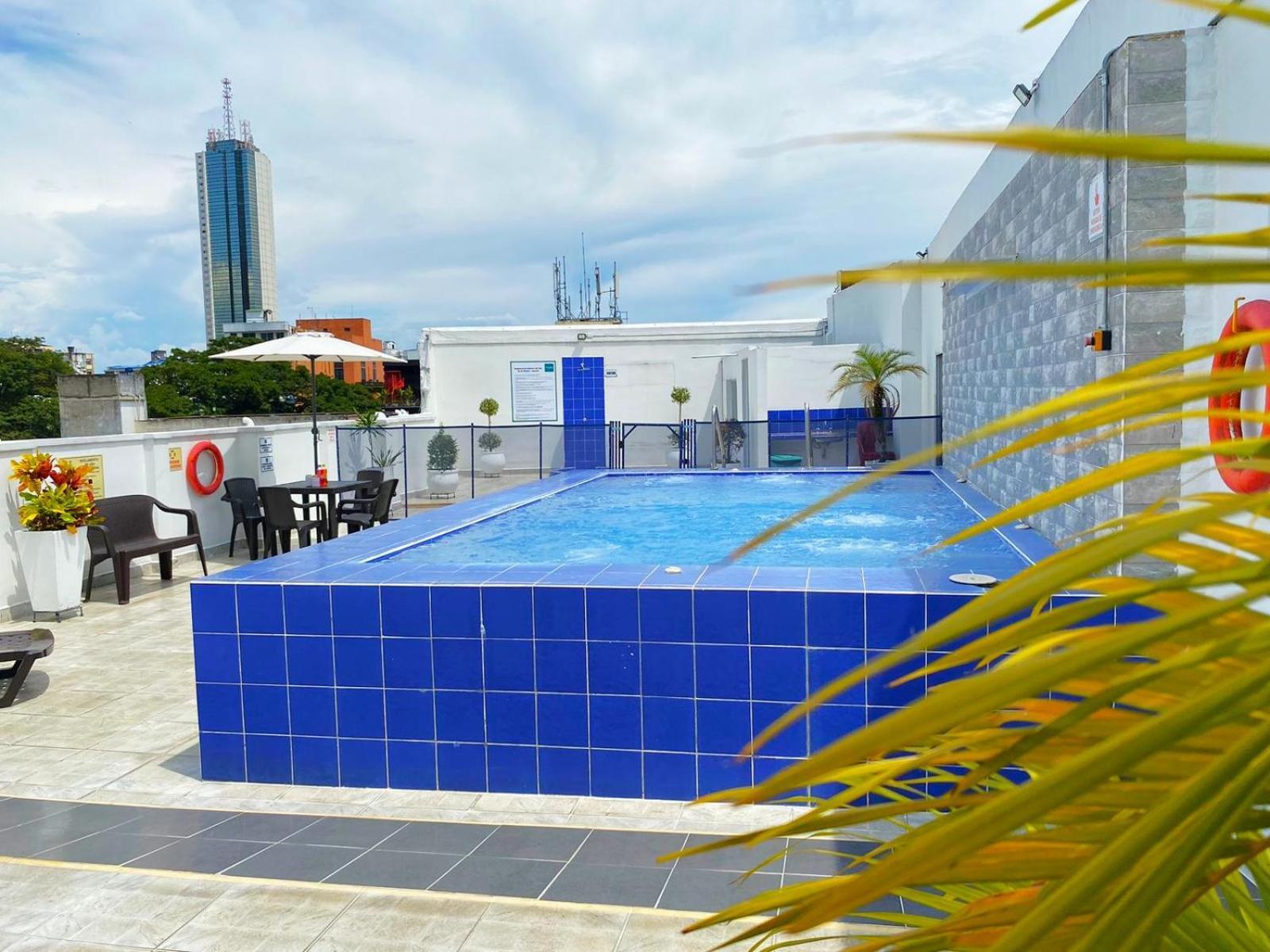 Tama Hotel Granada Real Cali Εξωτερικό φωτογραφία
