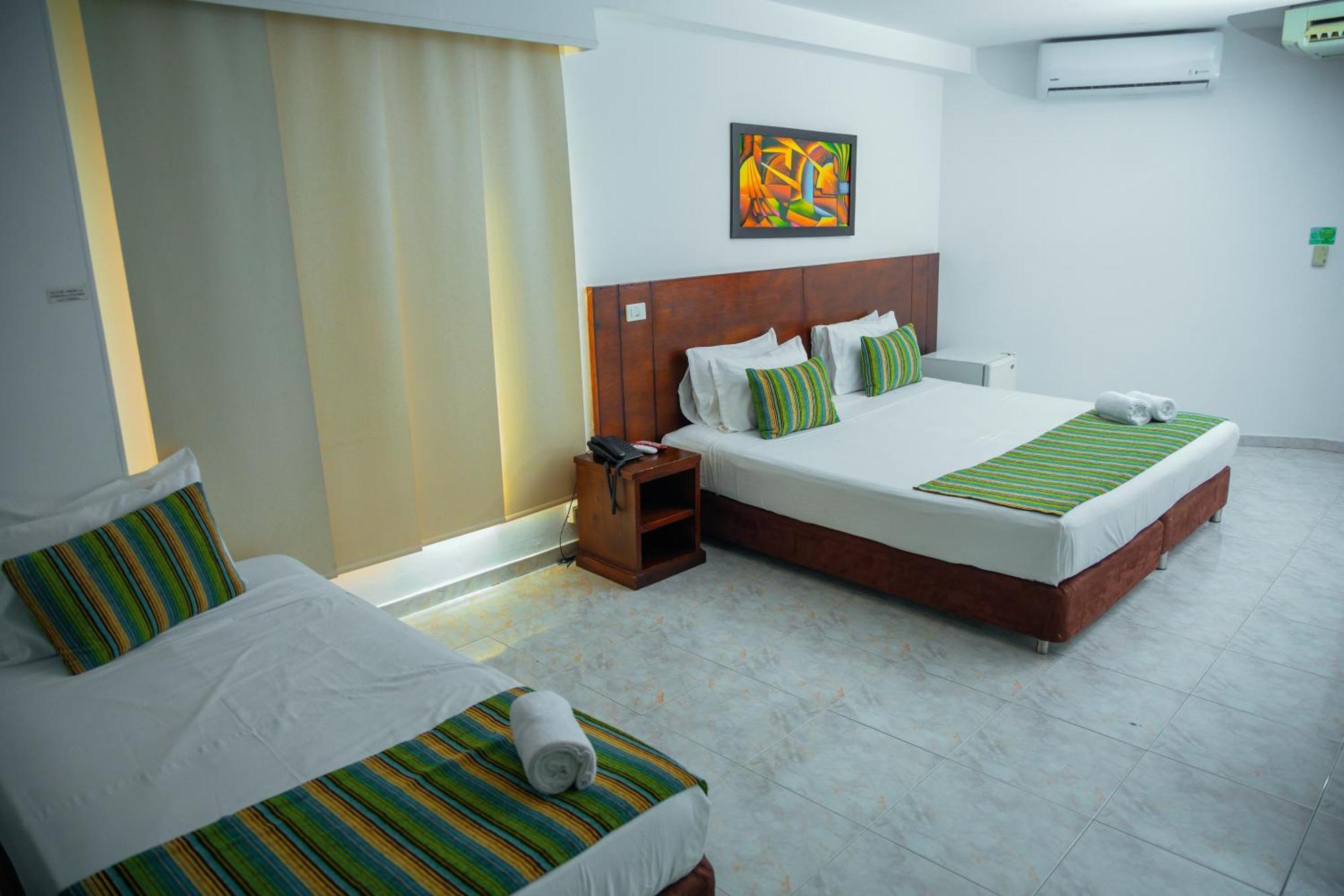 Tama Hotel Granada Real Cali Εξωτερικό φωτογραφία