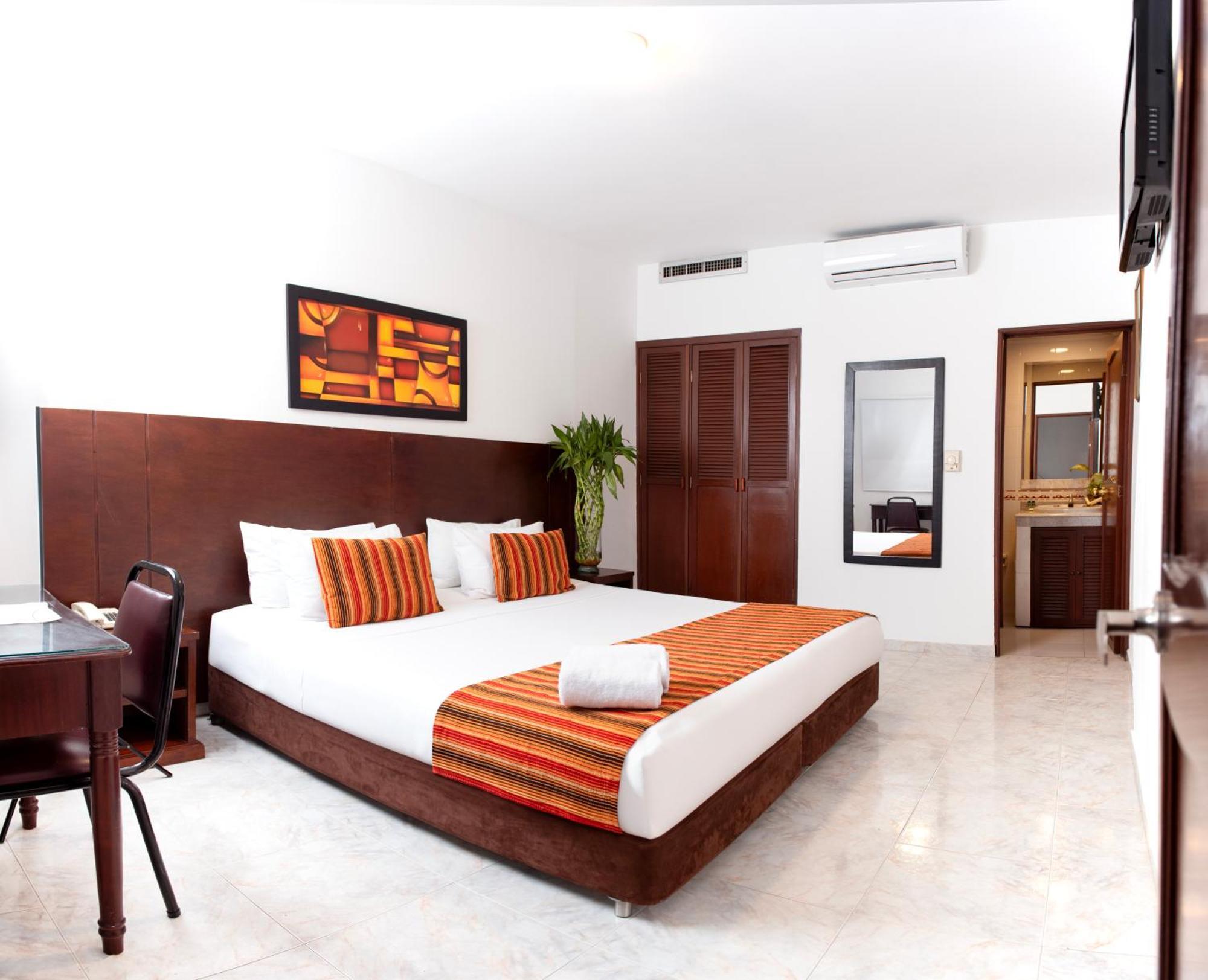 Tama Hotel Granada Real Cali Εξωτερικό φωτογραφία